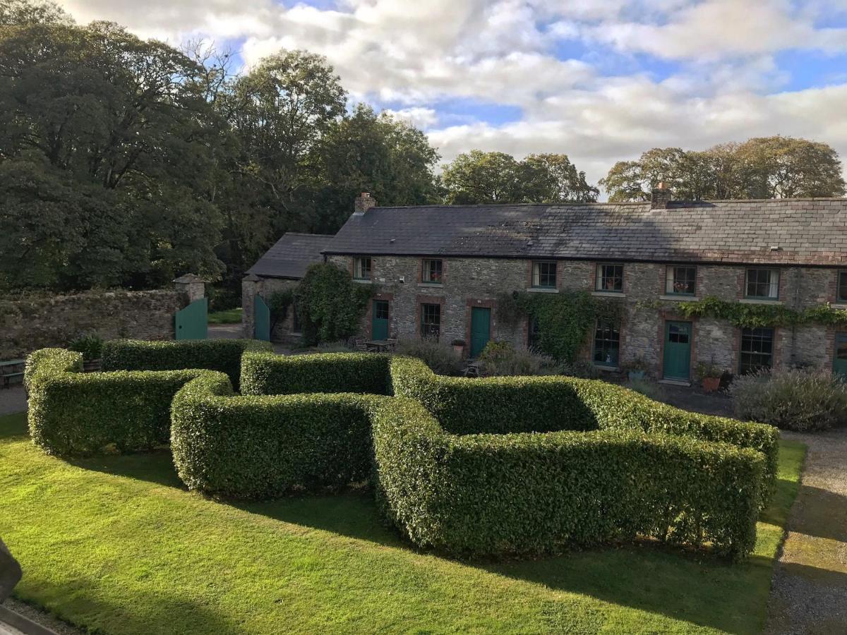 Villa The Stable Yard House At Burtown House & Gardens Athy Exterior foto